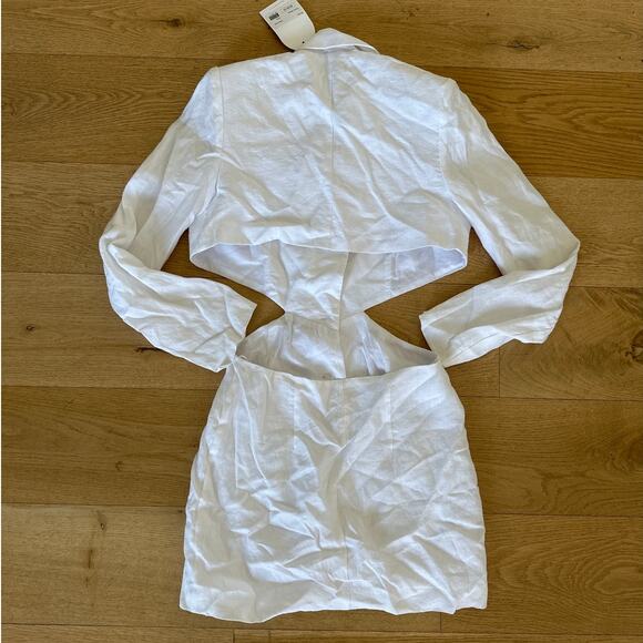 Rumer - Harper Cut Out Linen Blazer Dress in White - Picture 5 of 7